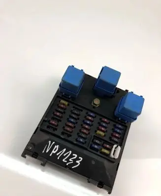 Nissan Pathfinder R50 Fuse box set 243505W000J