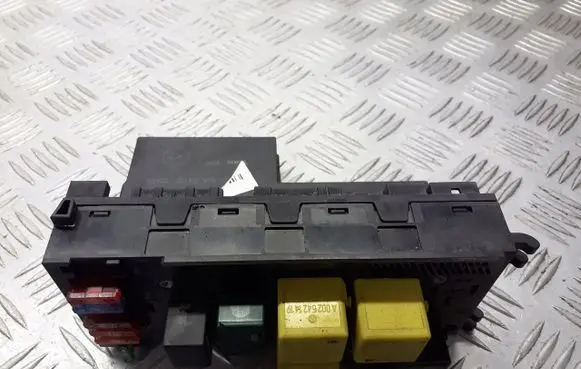 Mercedes-Benz E W210 High voltage junction box 0225455332