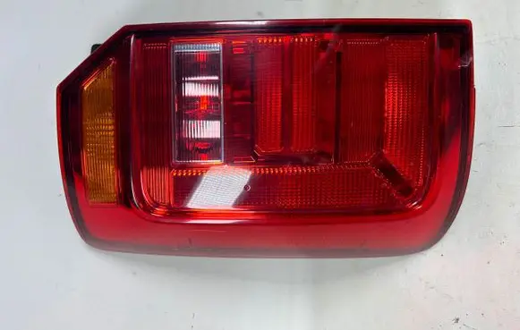 Volkswagen Caddy Third/center stoplight