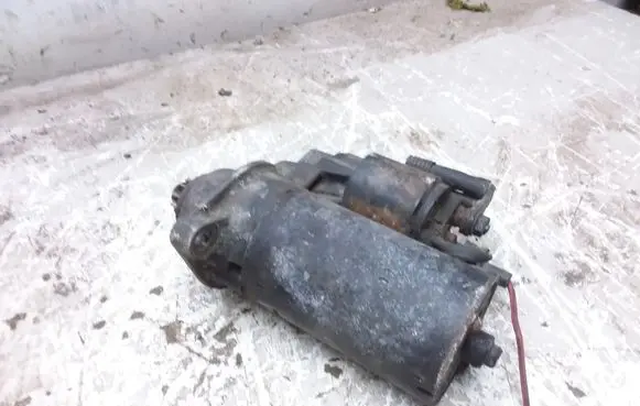 Volkswagen Golf IV Starter motor 02A911023R 0001125012