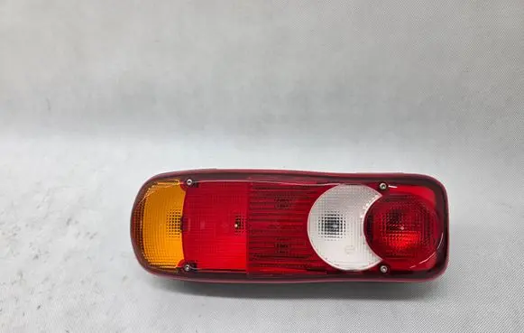 Renault Master III Rear/tail lights 153220
