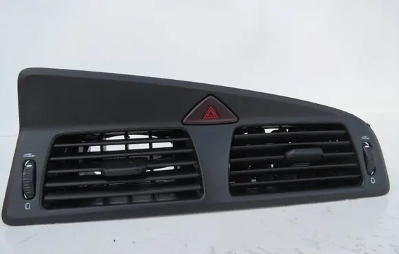 Volvo XC70 Dash center air vent grill 3409374 30739320 06W081