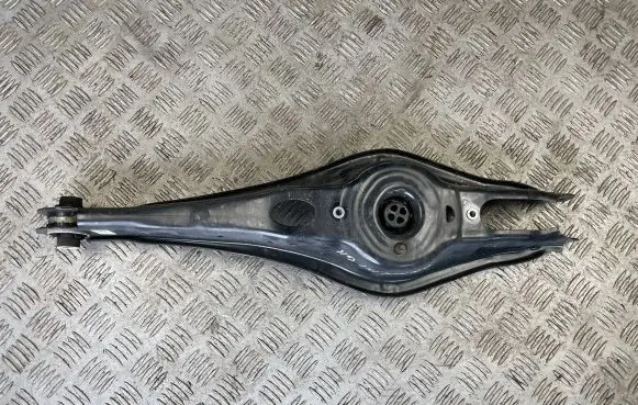 Volkswagen Golf VIII Rear control arm 5WA505311A