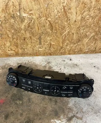Mercedes-Benz E W211 Climate control unit 2118300385 00090803
