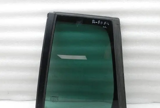 Renault Espace V (RFC) Rear vent window glass 822200597R 822200597