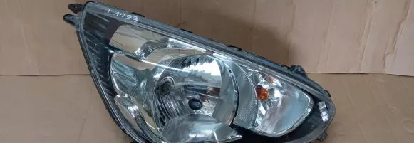 Mitsubishi Space Star Headlight/headlamp