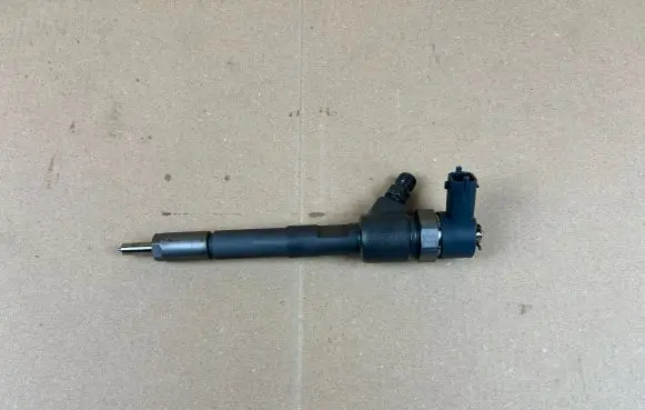 Fiat Tipo Fuel injector 55275621 0445110813