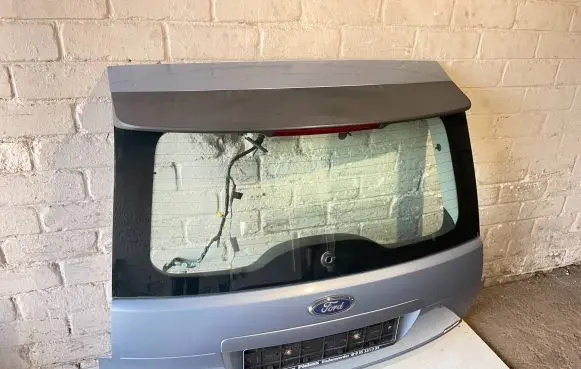 Ford Focus C-MAX Tailgate/trunk/boot lid