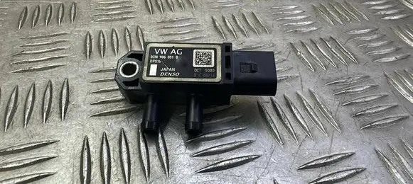 Skoda Octavia Mk3 (5E) Exhaust gas pressure sensor 03N906051B