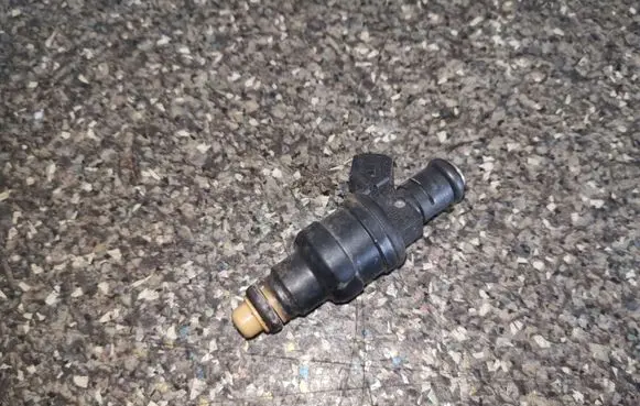 Audi A4 S4 B5 8D Fuel injectors set 0280150552