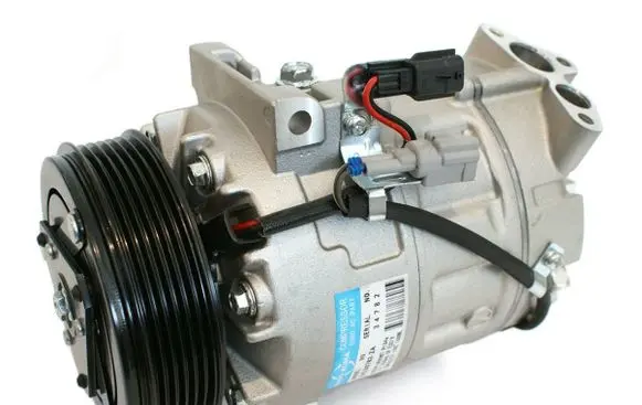 Renault Laguna III Air conditioning (A/C) compressor (pump) 8200720780 926002153R 926007817R