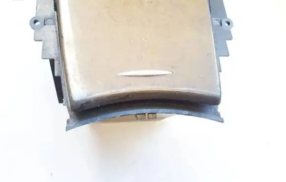 Mercedes-Benz E W211 Car ashtray A2116800350