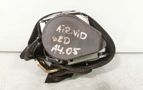 Audi A4 S4 B7 8E 8H Middle seatbelt (rear) 602879000 8E5857807G