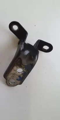 KIA Sportage Rear door lower hinge