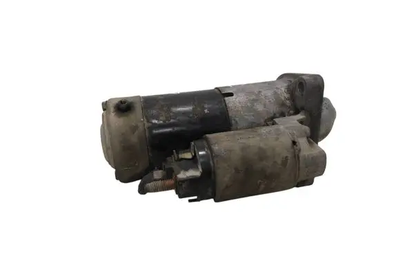 Opel Astra H Starter motor 55353857