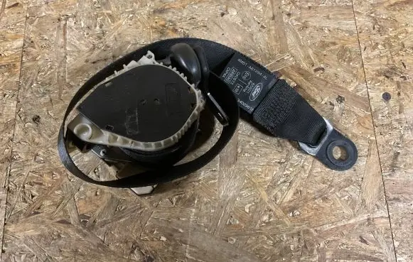 Ford Focus Front seatbelt 4M51A61294AL