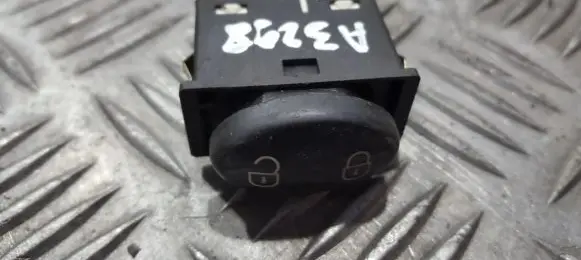 Rover 75 Central locking switch button yuf101380