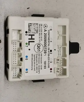 Mercedes-Benz C W205 Door control unit/module A2059000728 A2059010407