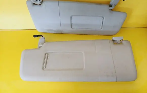 Volkswagen Touran I Sun visor