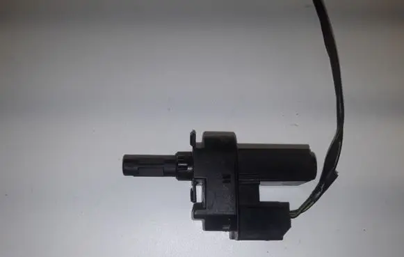 Clutch pedal sensor