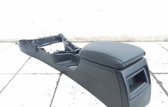 BMW 1 F20 F21 Armrest 9230143
