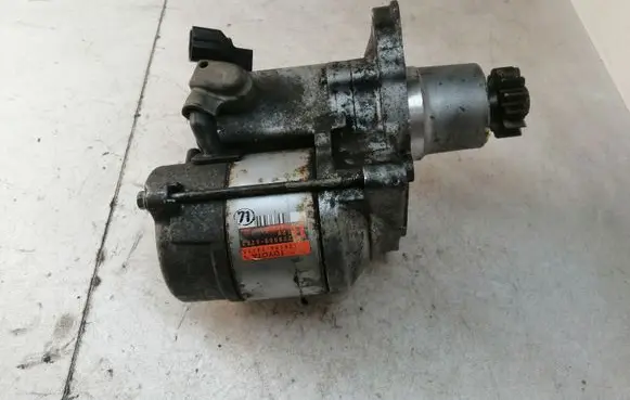 Toyota RAV 4 (XA40) Starter motor 2810074270 2280006273
