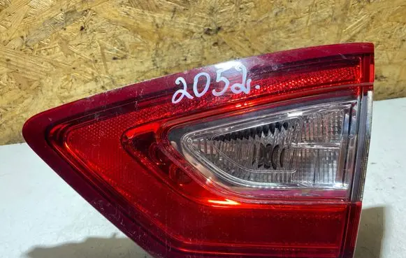 Ford Mondeo MK V Tailgate rear/tail lights DS7313A602KD