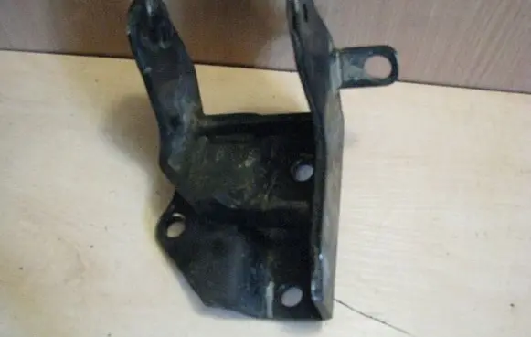 KIA Ceed Gearbox mounting bracket 2193107000