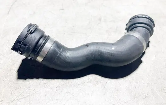 BMW 5 GT F07 Engine coolant pipe/hose 1436377 8509273