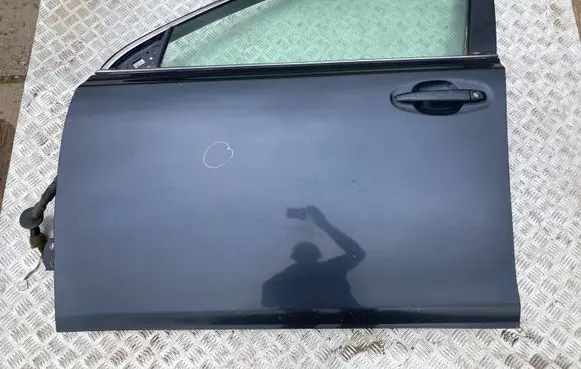 Subaru Outback Front door
