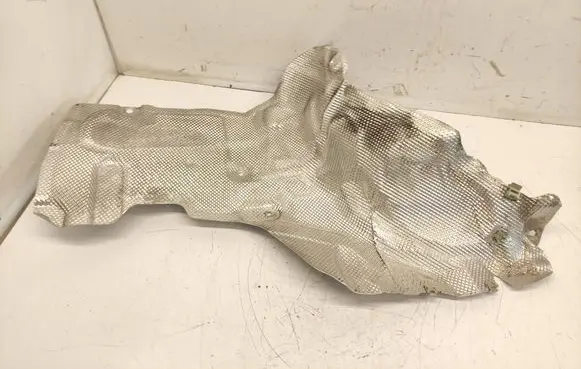 Mercedes-Benz C W205 Exhaust heat shield A2136823200
