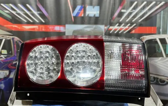 Land Rover Discovery 4 - LR4 Rear/tail lights