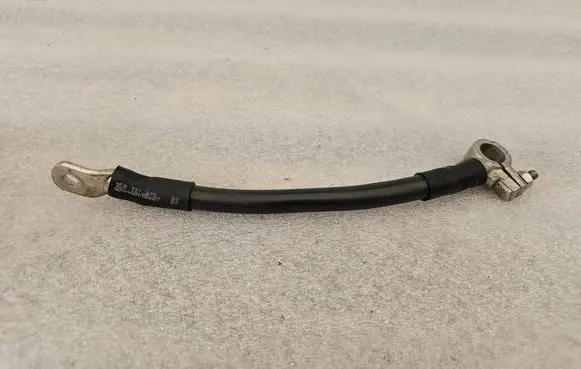 Audi A6 S6 C6 4F Negative earth cable (battery) 4F0971235