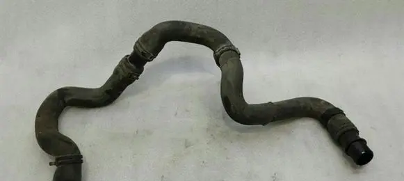 Mini Cooper Countryman R60 Engine coolant pipe/hose 9808504