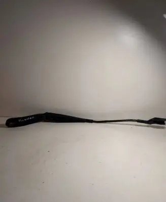 Ford Mondeo MK IV Windshield/front glass wiper blade 7S7117526AC