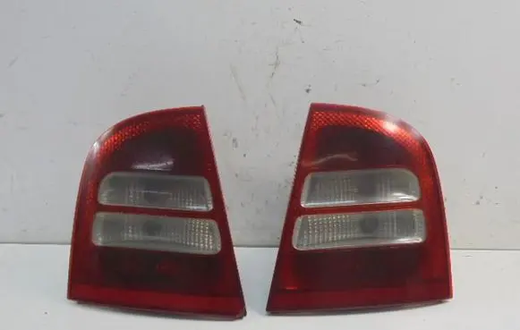 Skoda Octavia Mk1 (1U) Rear/tail lights 1U6945095