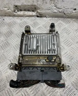 Mercedes-Benz C W204 Engine control unit/module A6511500126