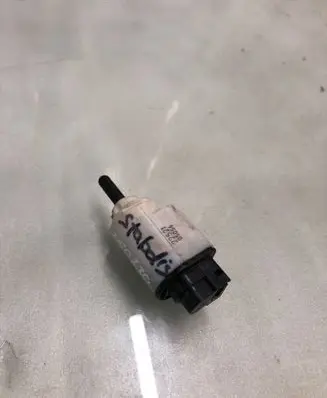 Citroen Berlingo Brake pedal sensor switch 9813503180