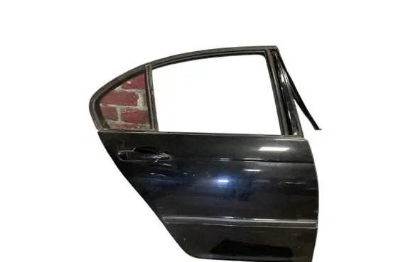 BMW 3 E46 Rear door 43R000981 6913084 8375411