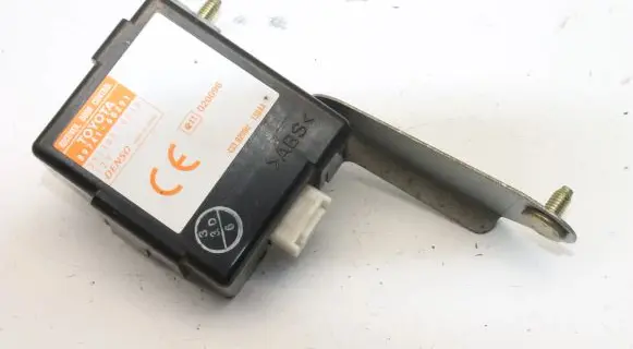 Toyota Land Cruiser (HDJ90) Other devices 8974160291