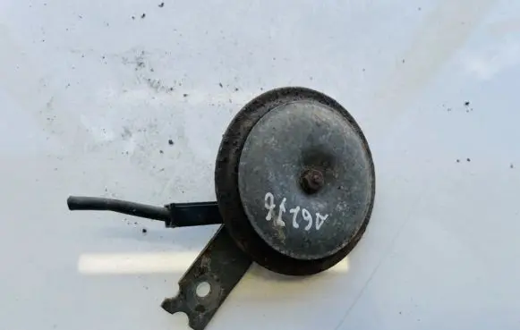 Mazda 626 Horn signal e200933