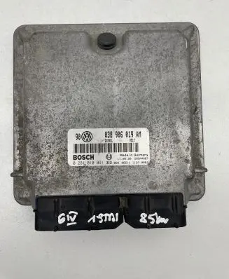 Volkswagen Golf IV Engine control unit/module 038906019AM 28SA4087 0281010091