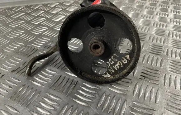 Renault Laguna II Power steering pump