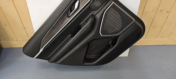 Jeep Grand Cherokee WL Rear door card panel trim 22501A 20211800390 M8191240