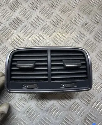 Audi A7 S7 4G Rear air vent grill 4G0819203 9026000