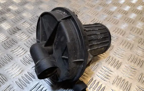 Audi A6 S6 C6 4F Secondary air pump 06A959253E