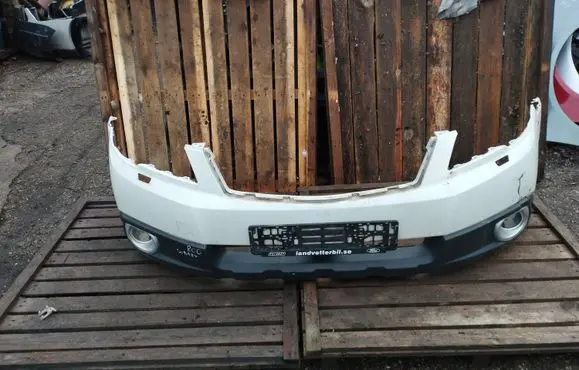 Subaru Outback Front bumper 57704AJ050