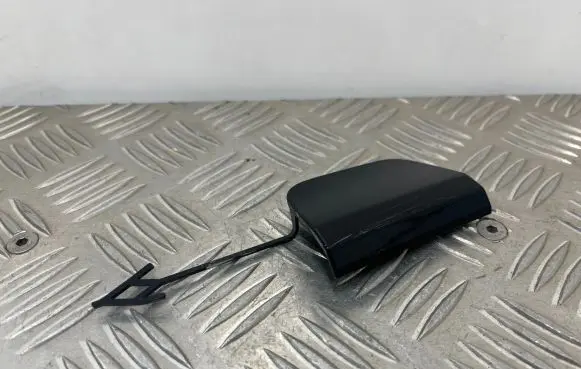 Audi A7 S7 4K8 Rear bumper row hook cap/cover 4K8807441A