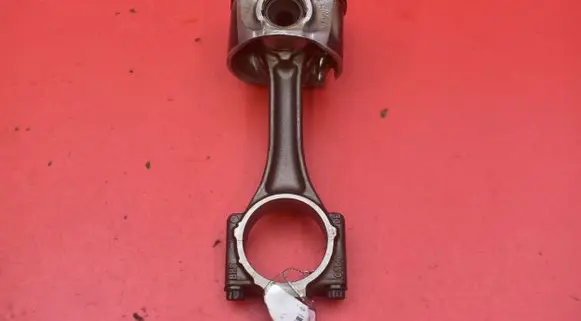 Volkswagen Touran I Piston 79L69M
