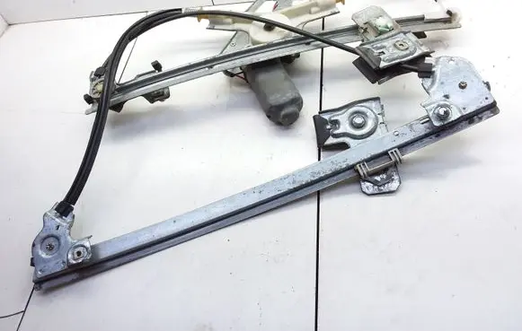 Volkswagen Caddy Front door window regulator with motor 6K4837401H